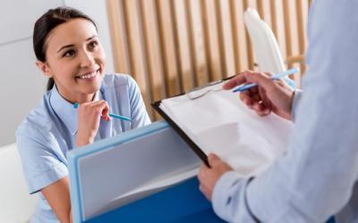 Why Become a Medical Receptionist?